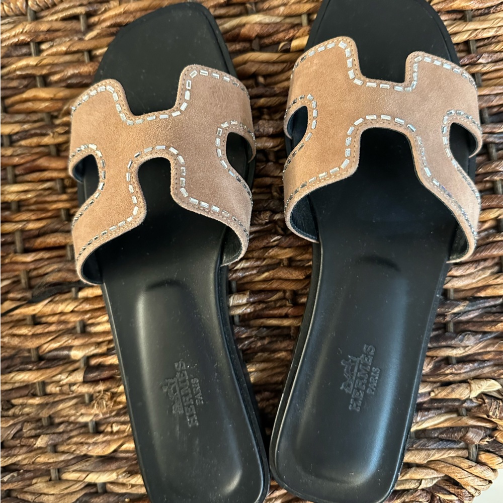 Hermes oran sandals